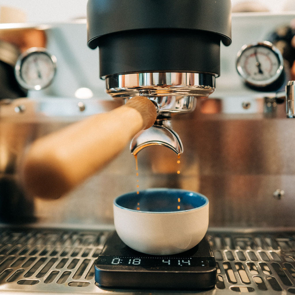 KUMO Flat White Tasse blau